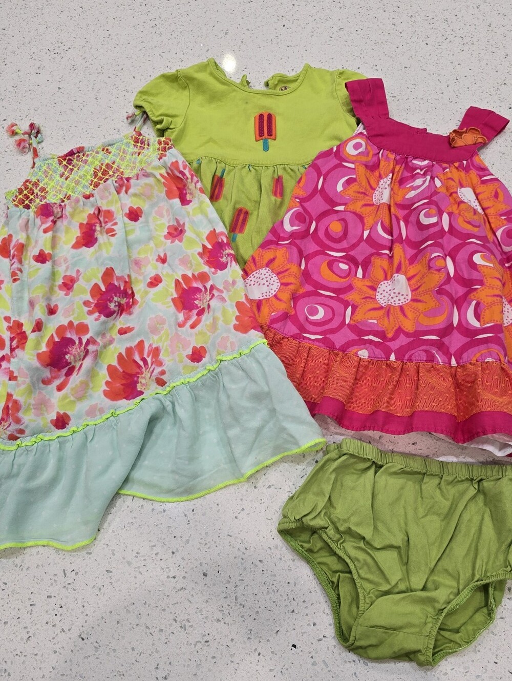 Girls Dresses plus Bloomer assorted Set